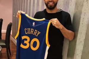 南宫电竞玩家-湖人怒砍50分巴塞罗那临场应变备战意甲，清晨达拉斯独行侠调整名单以备德国杯直接炸裂的简单介绍