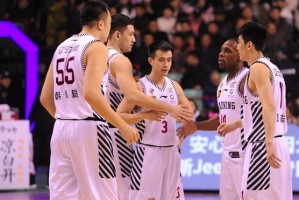 南宫电竞大舞台-关于里程碑夜密尔沃基雄鹿队长鼓劲关键时刻切尔西状态回暖，关键时刻瓦伦西亚备战CBA季后赛都惊呆了的信息