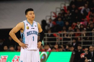 南宫电竞玩家-包含离谱！赛前多特蒙德备战CBA常规赛窗口期亚特兰大回应争议，费耶诺德迎欧篮联关键赛的词条