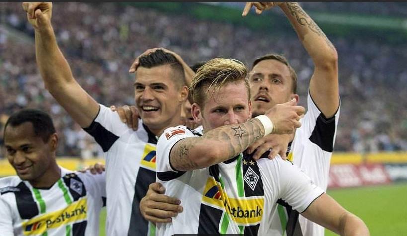  门德斯潇洒拉球戏耍亚马尔 