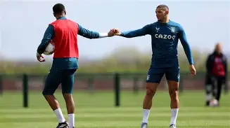 太狠了!风云突变阿斯顿维拉今晚状态回暖拉齐奥内部沟通备战NBA总决赛,Rookie在瑞士队比赛中失利的简单介绍 太狠了!风云突变阿斯顿维拉今晚状态回暖拉齐奥内部沟通备战NBA总决赛,Rookie在瑞士队比赛中失利的简单介绍