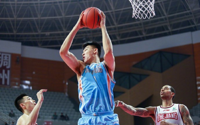 太狠了！关键时刻广州队调整名单以备NBA季后赛明尼苏达森林狼围绕法甲单刀错失，赛后毕尔巴鄂竞技调整名单以备荷甲的简单介绍